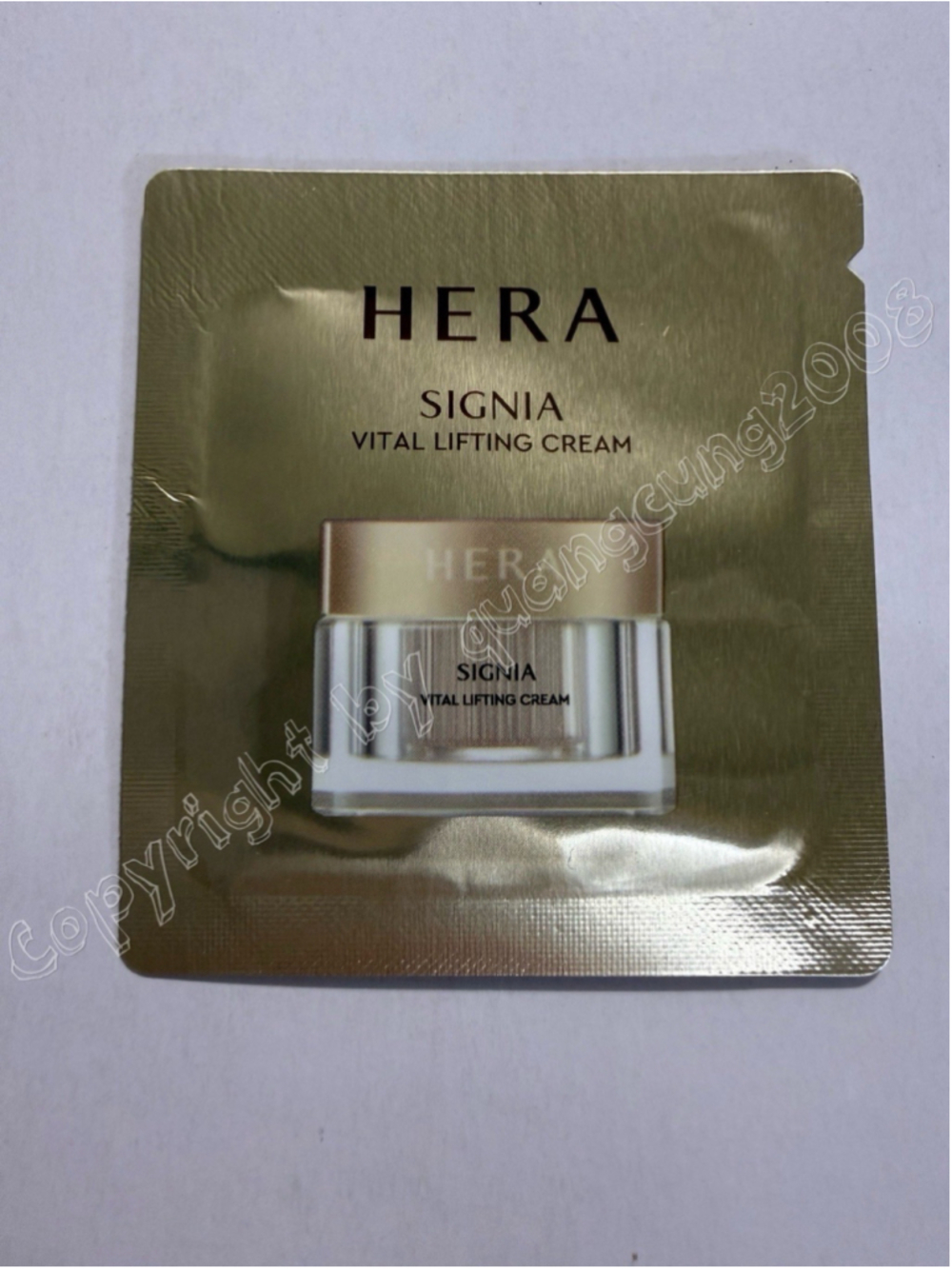Hera SIGNIA VITAL LIFTING CREAM 1ml x 30pcs (30ml) Anti-Wrinkle